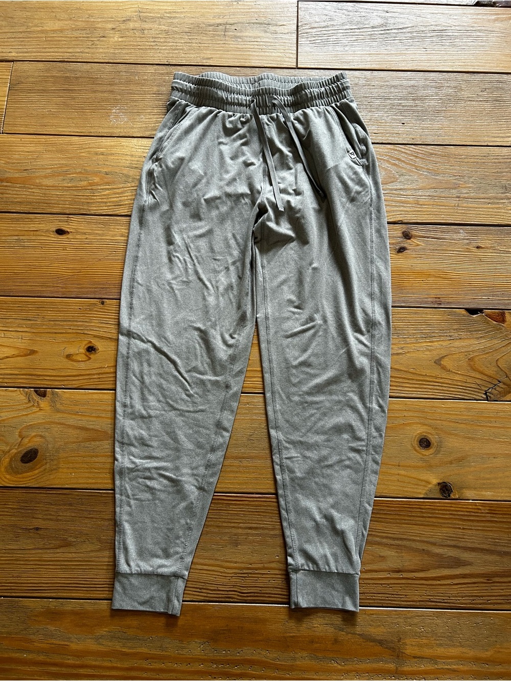 LIV Outdoor Performance Jogger Pants Heathered Gray Olive Women’s M